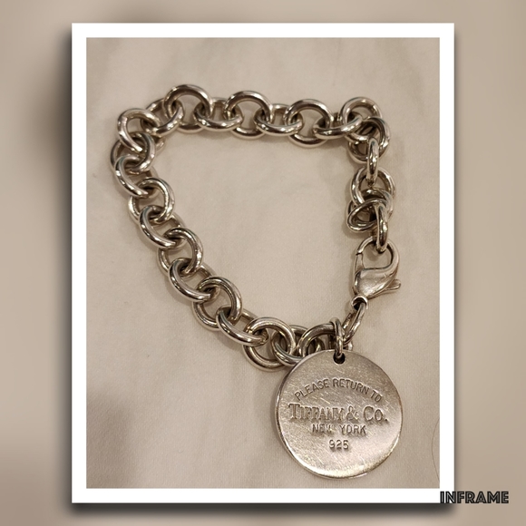 Tiffany & Co. Return to Tiffany Round Tag Bracelet - Picture 3 of 11